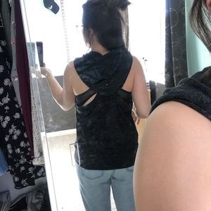 Nike muscle tank pullover hoodie